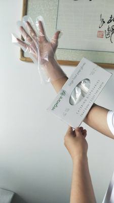 Milieuvriendelijke, biologisch afbreekbare wegwerphandschoenen op maat